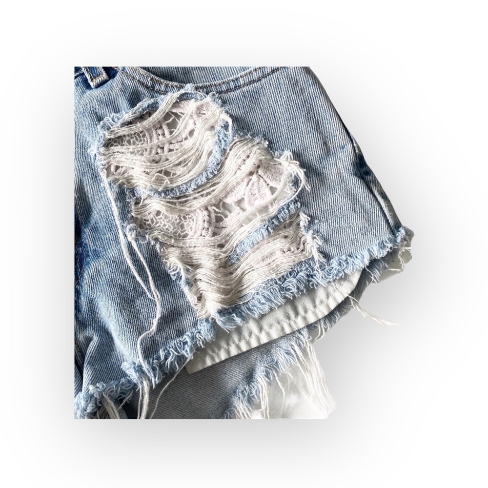LF Furst of a Kind ★ Festival Levi's® Red Tab 501’s® ★ Lace Inset Denim Shorts ★ - Picture 8 of 16